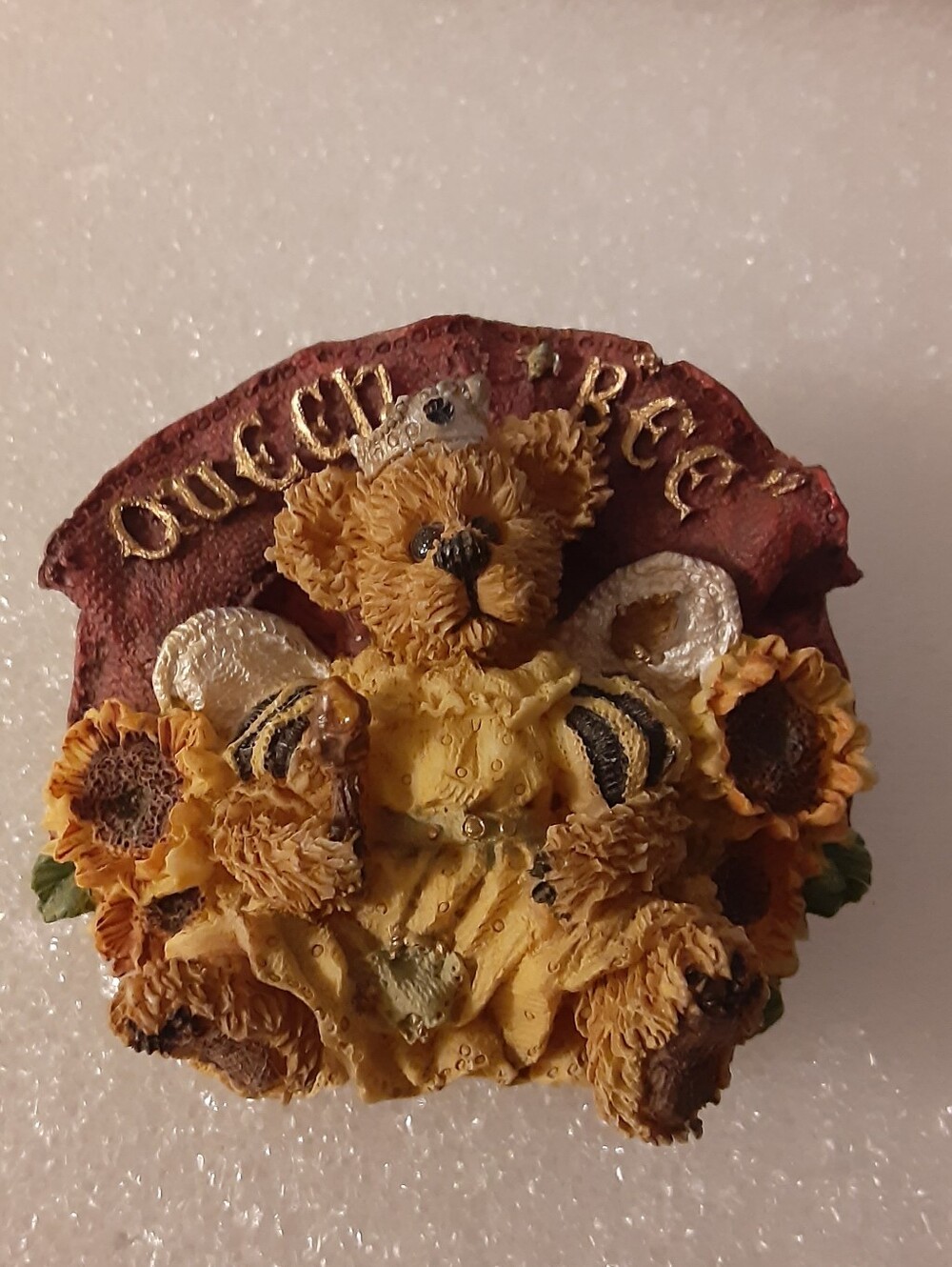 Boyds Bear Vintage Resin Queen Bear Brooch 1990s